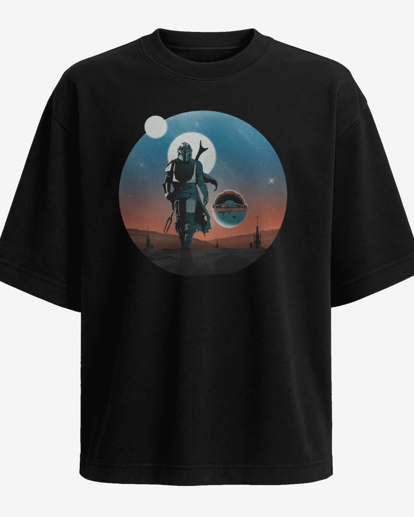 Polera Oversize Negro de El Mandalorian y el Yodita