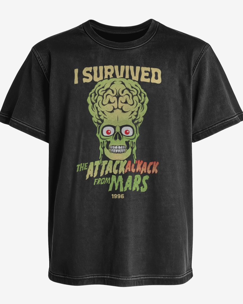 Polera desgastada I Survived THE ATTACK FROM MARS