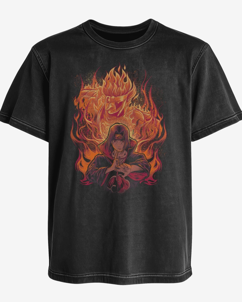 Polera desgastada Itachi Uchiha