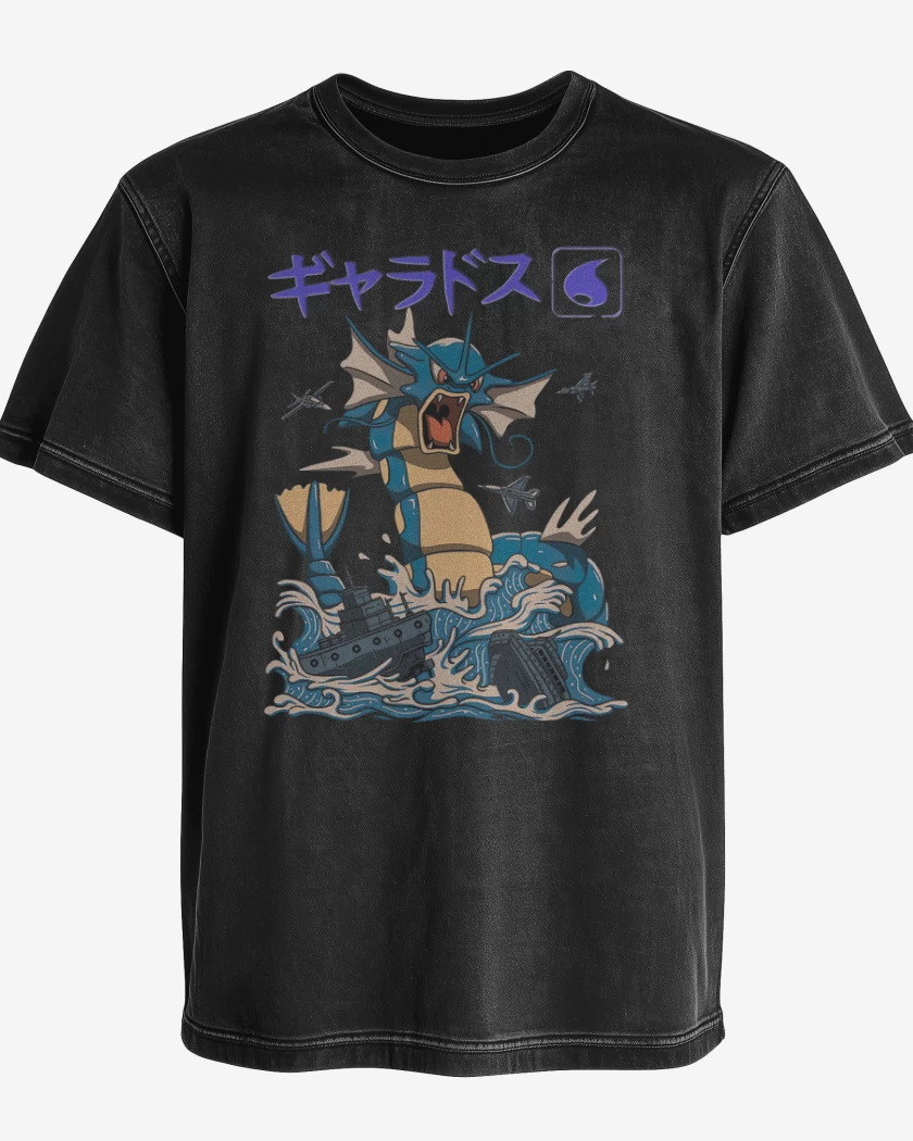 Polera desgastada Negro de Gyarados