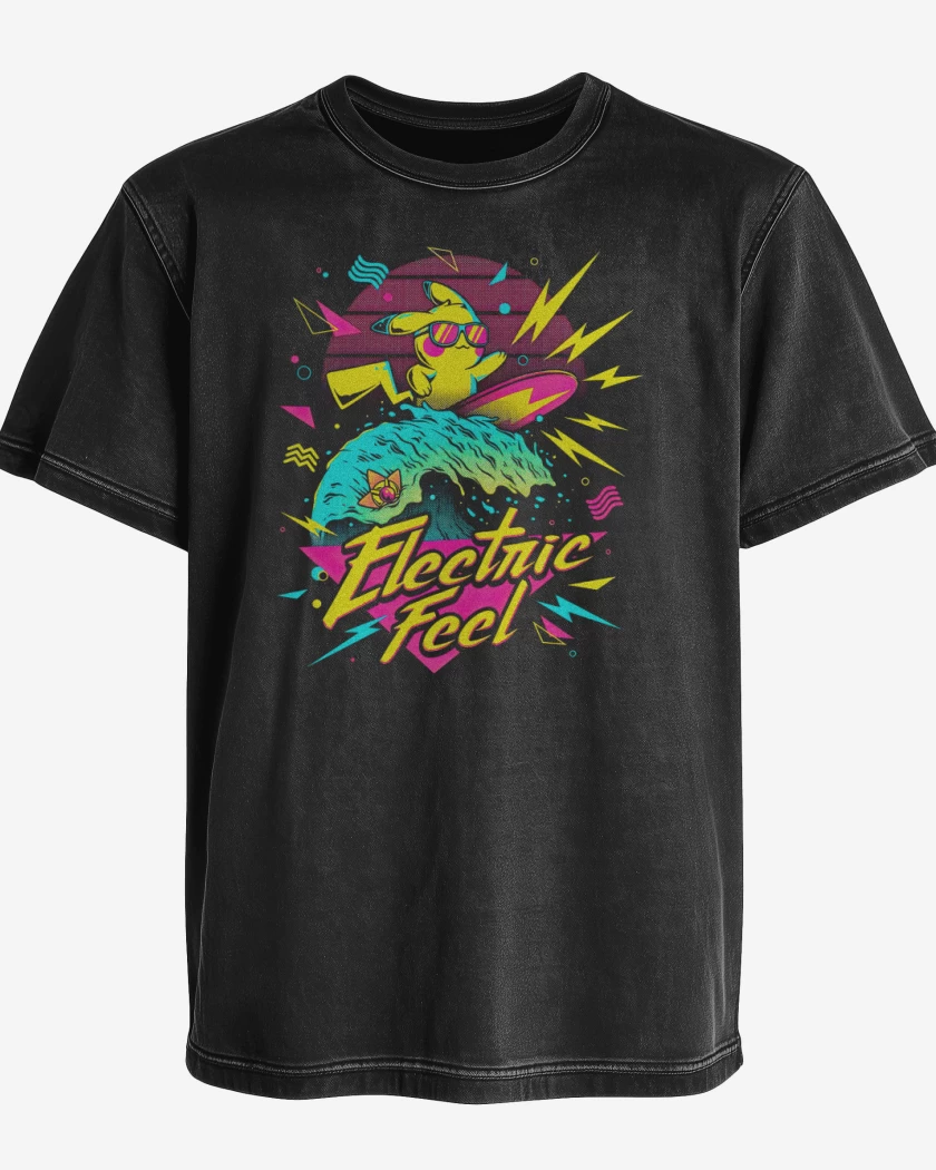 Polera desgastada Pikachu Surf 
