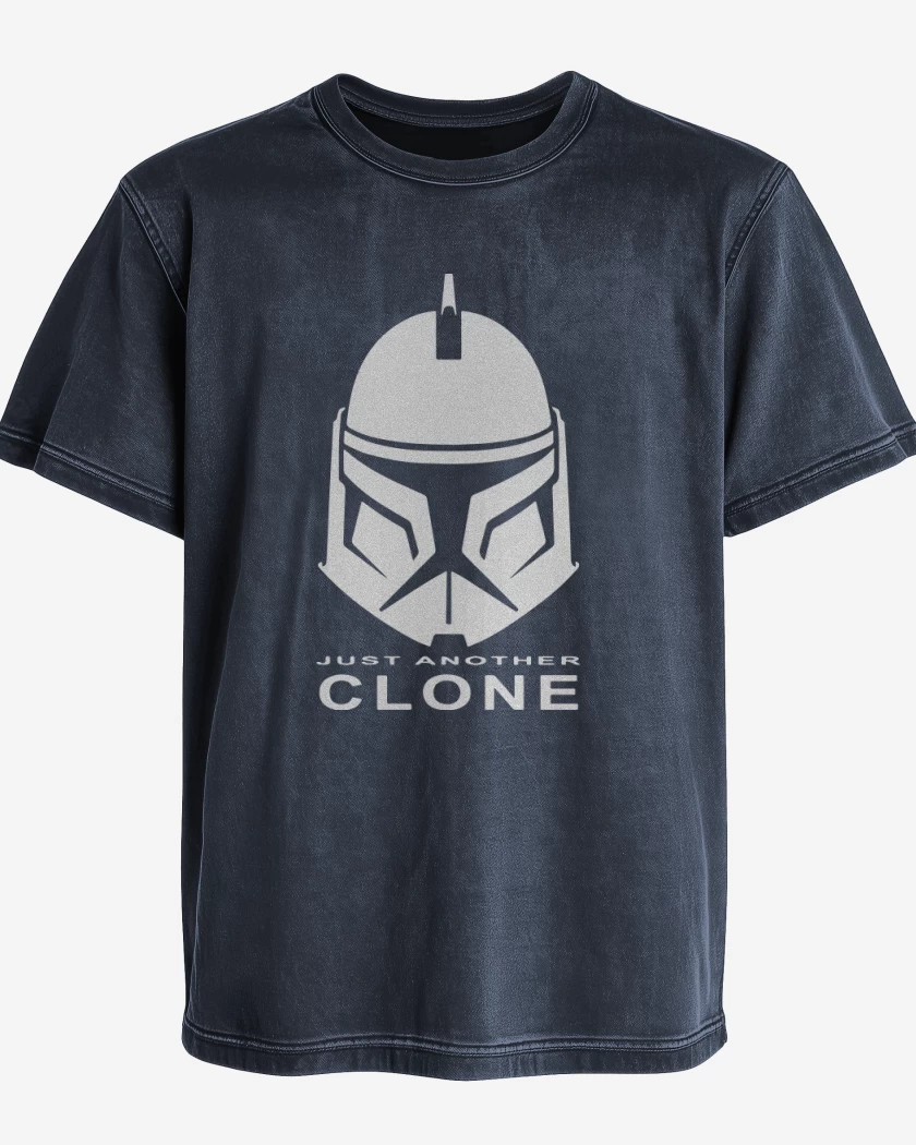 Polera desgastada Azul Marino de Just another clone