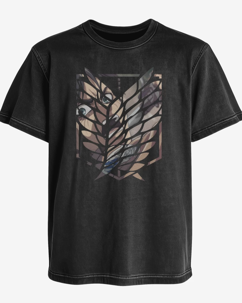Polera desgastada Eren Liberty