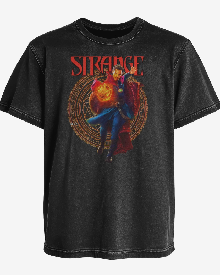 Polera desgastada Strange