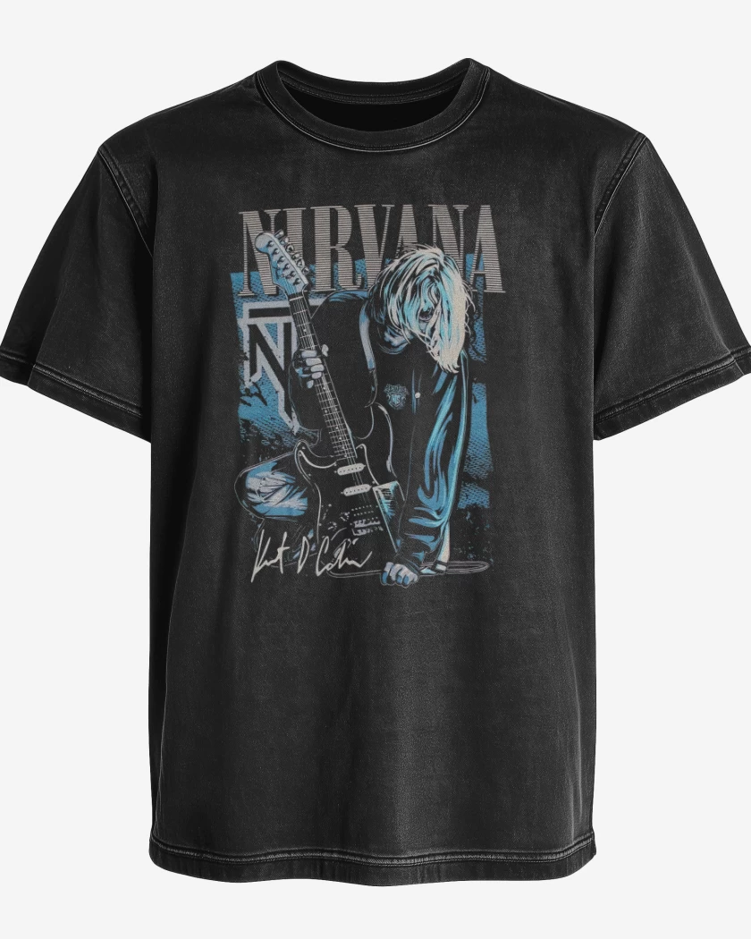 Polera desgastada Negro de KurtCo