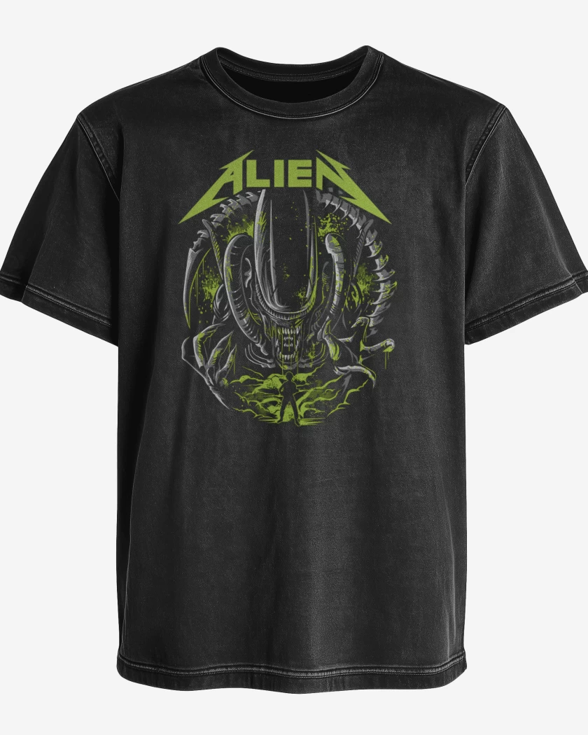 Polera desgastada Alienallica