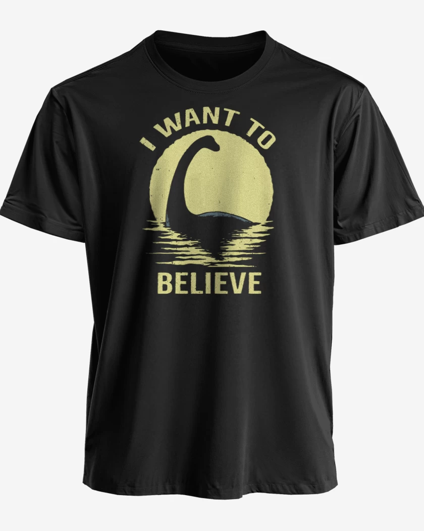 Polera premium Negro de I want to believe in Nessie