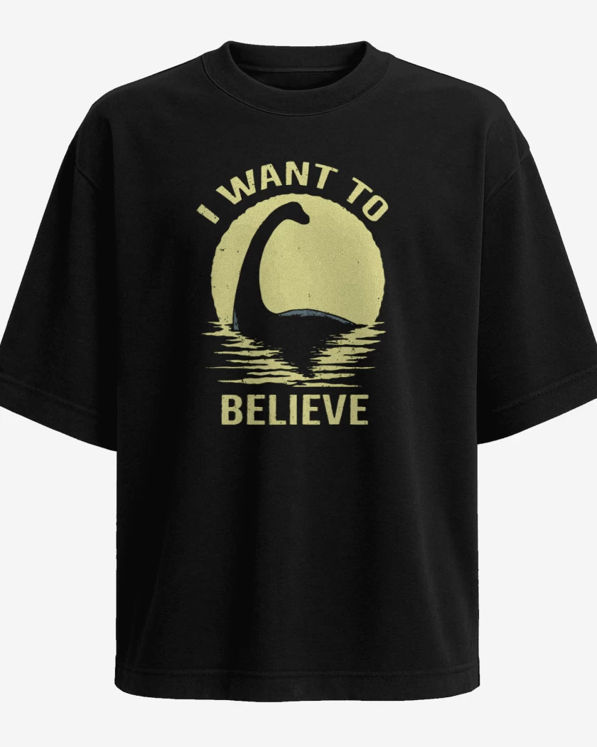 Polera Oversize I want to believe in Nessie