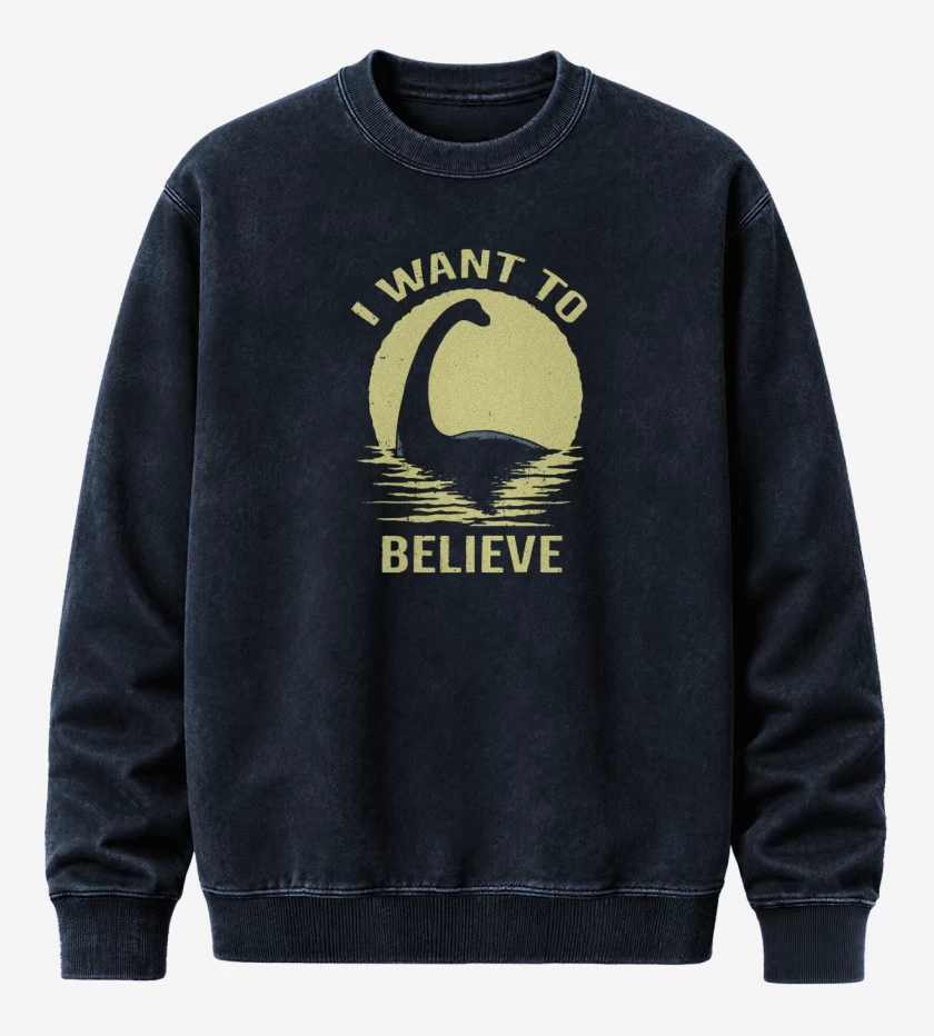 Poleron Polo Acid Wash Azul Marino de I want to believe in Nessie