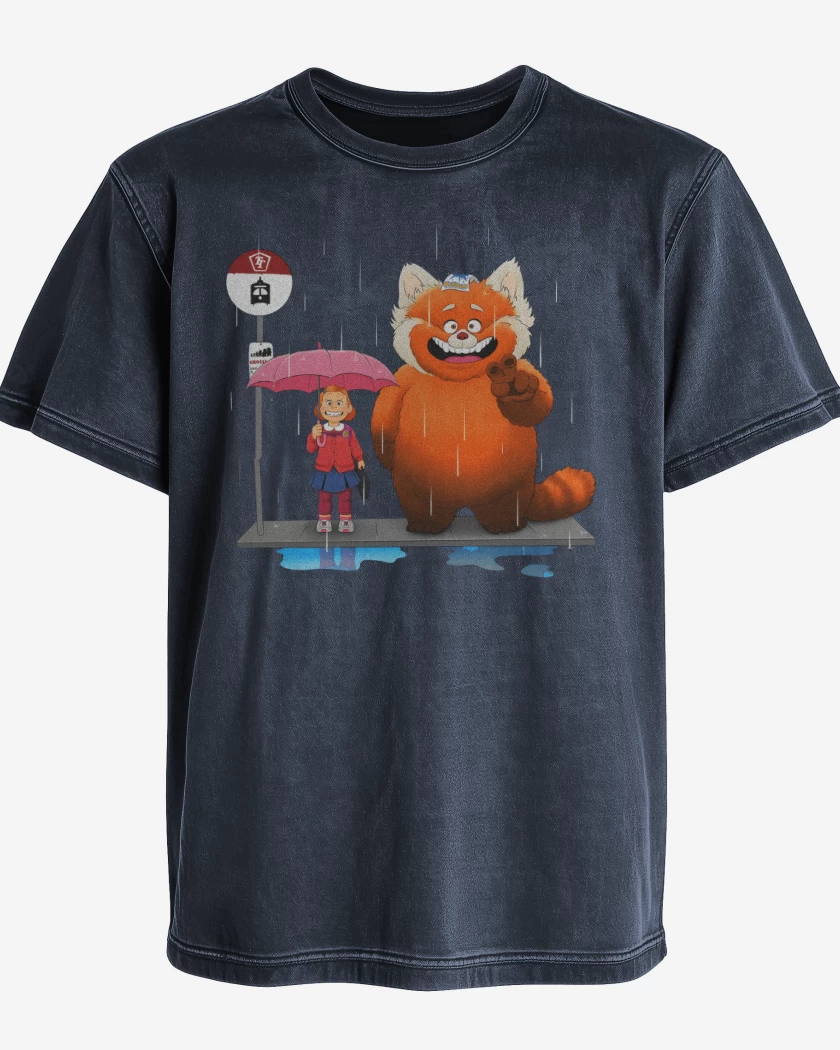 Polera desgastada Red Totoro