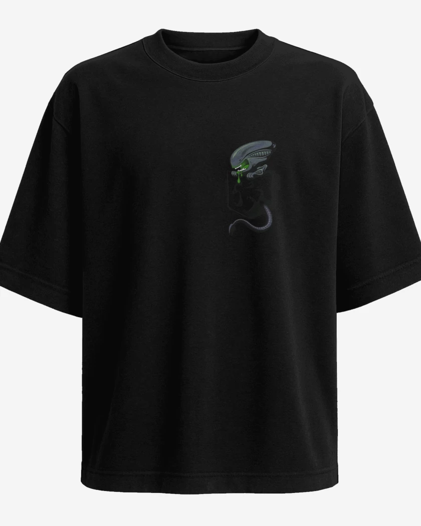 Polera Oversize Alien bolsillo