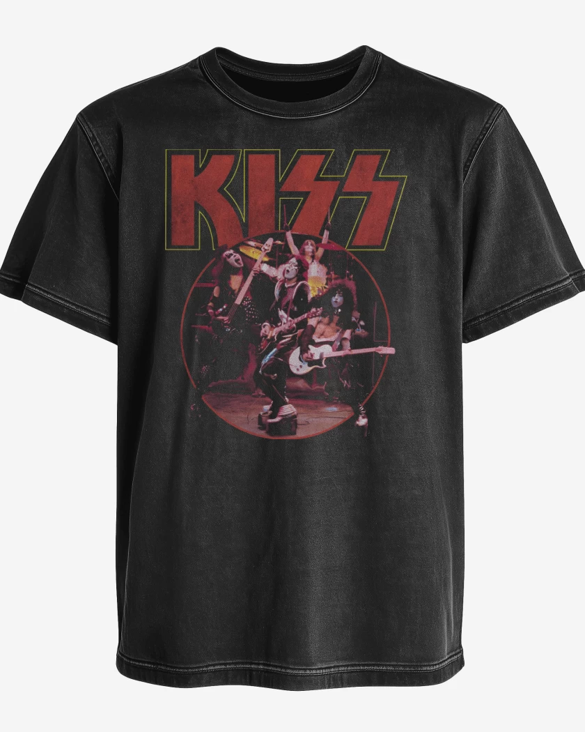 Polera desgastada Kiss Band