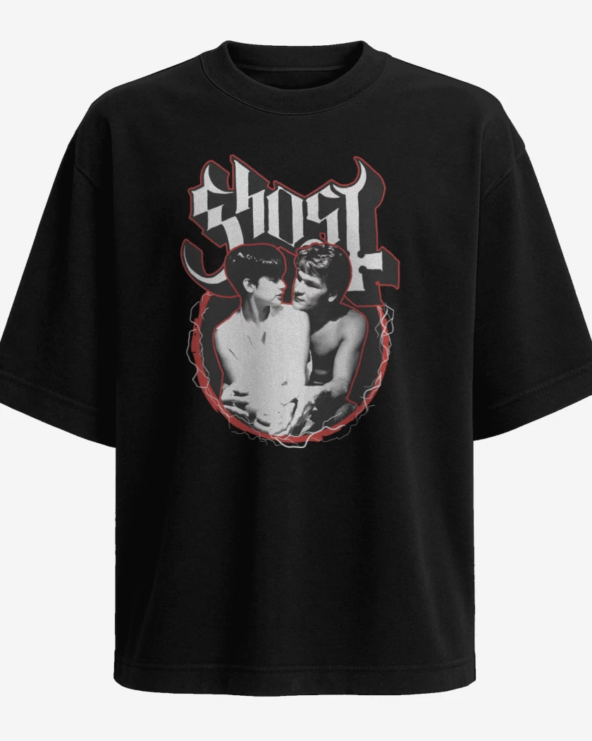 Polera Oversize Ghost Clásico