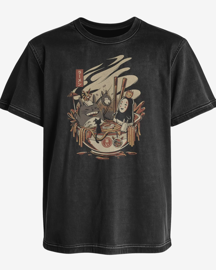 Polera desgastada Ghibli Ramen