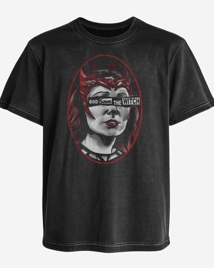 Polera desgastada Dios Salve a la Bruja Escarlata