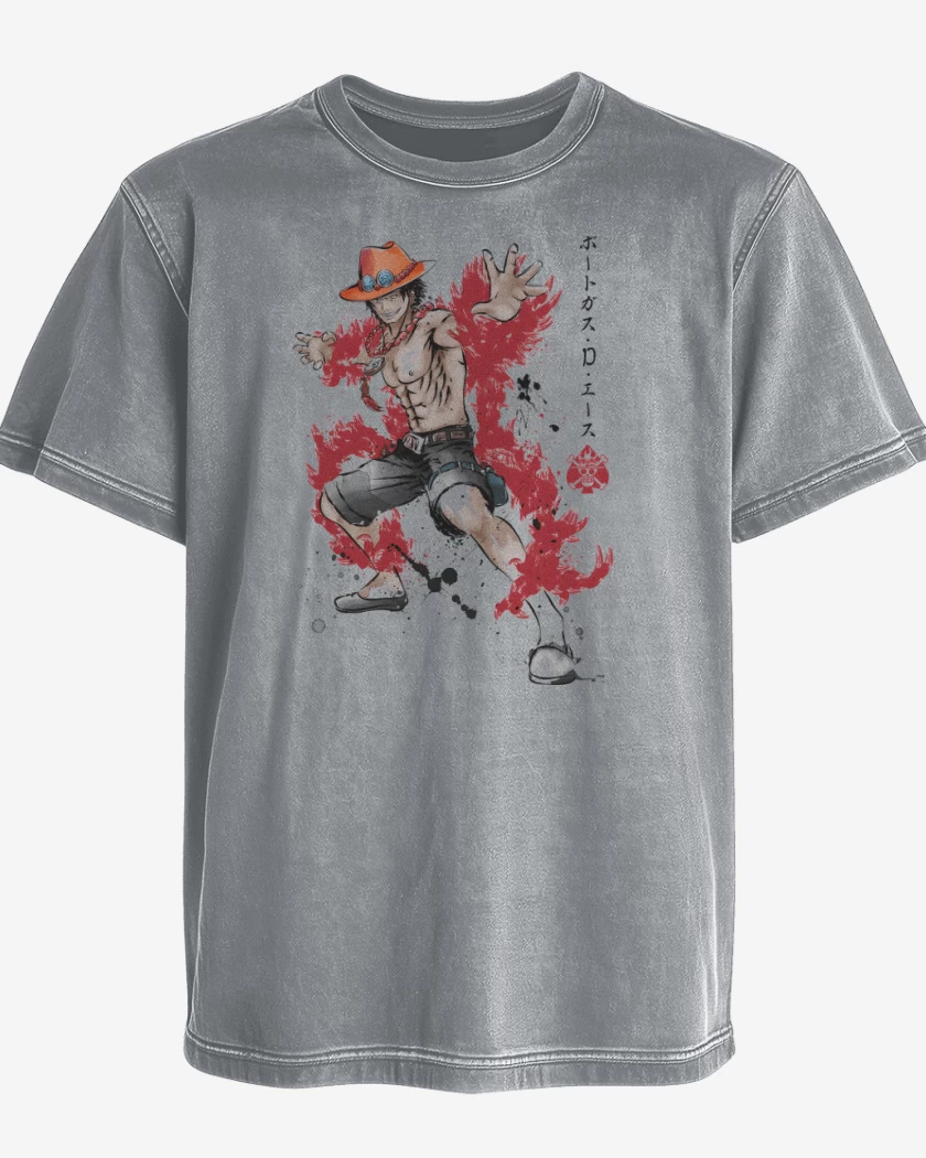 Polera desgastada Ace Puño de Fuego