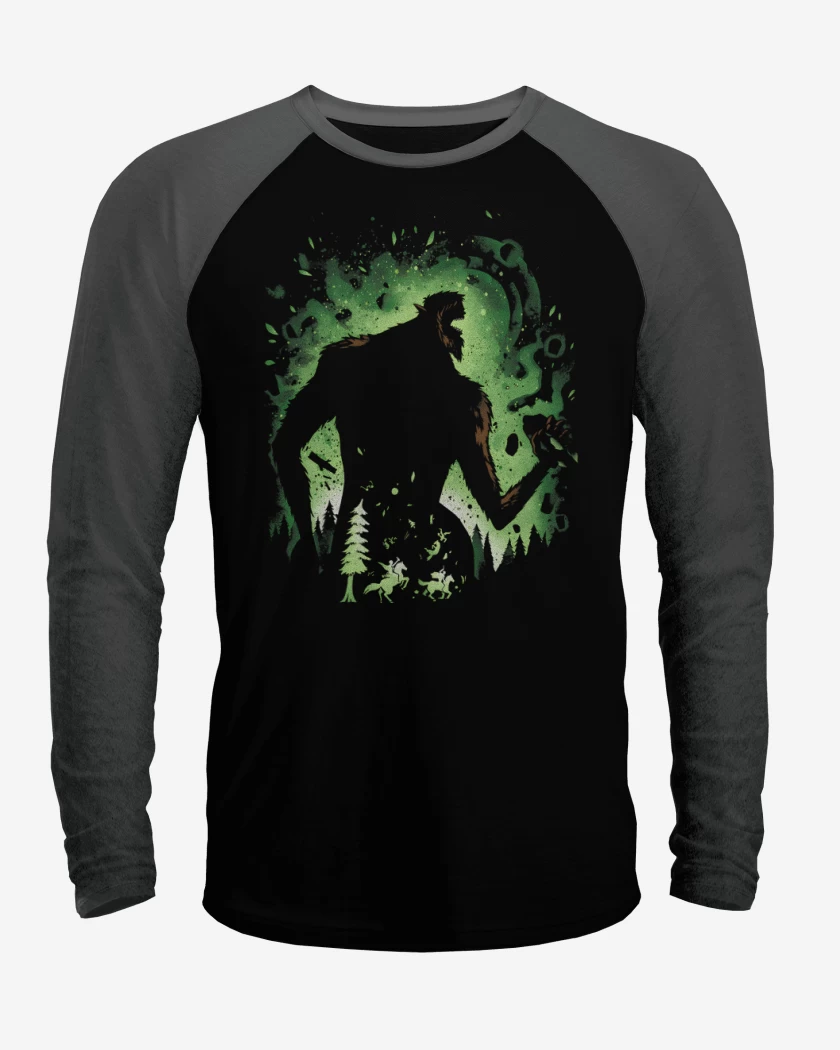 Polera Raglan Titán Bestia