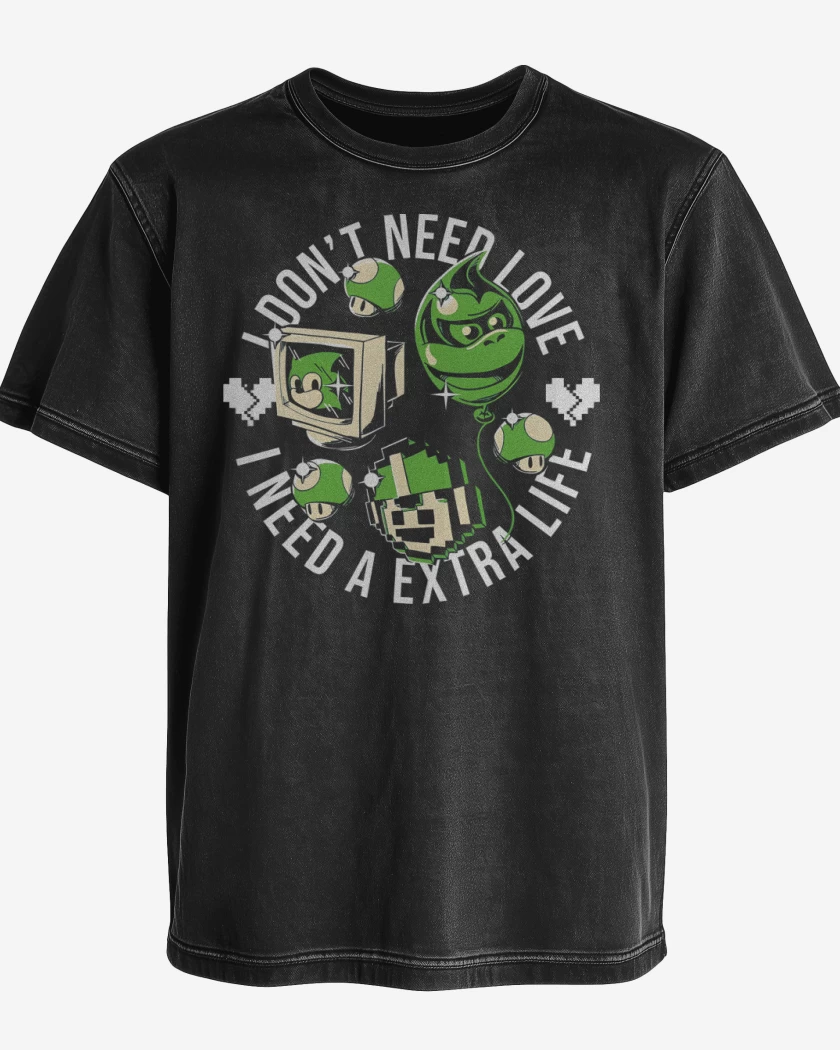 Polera desgastada I Need a EXTRA LIFE