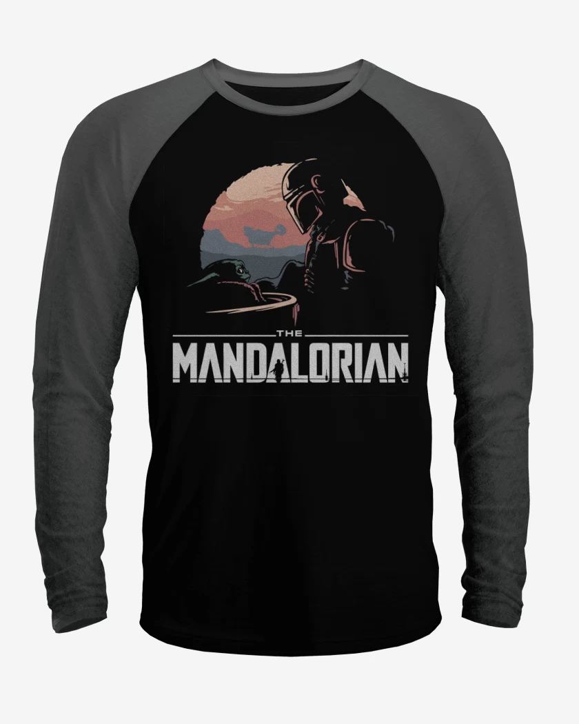 Polera Raglan Negro / Negro Heather de The Mandalorian