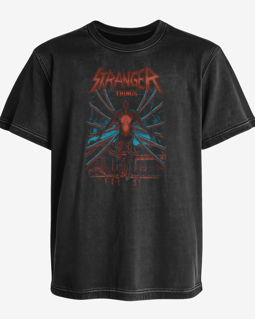 Polera desgastada Negro de Stranger Vecna 