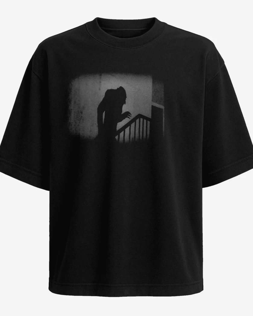 Polera Oversize Nosferatu