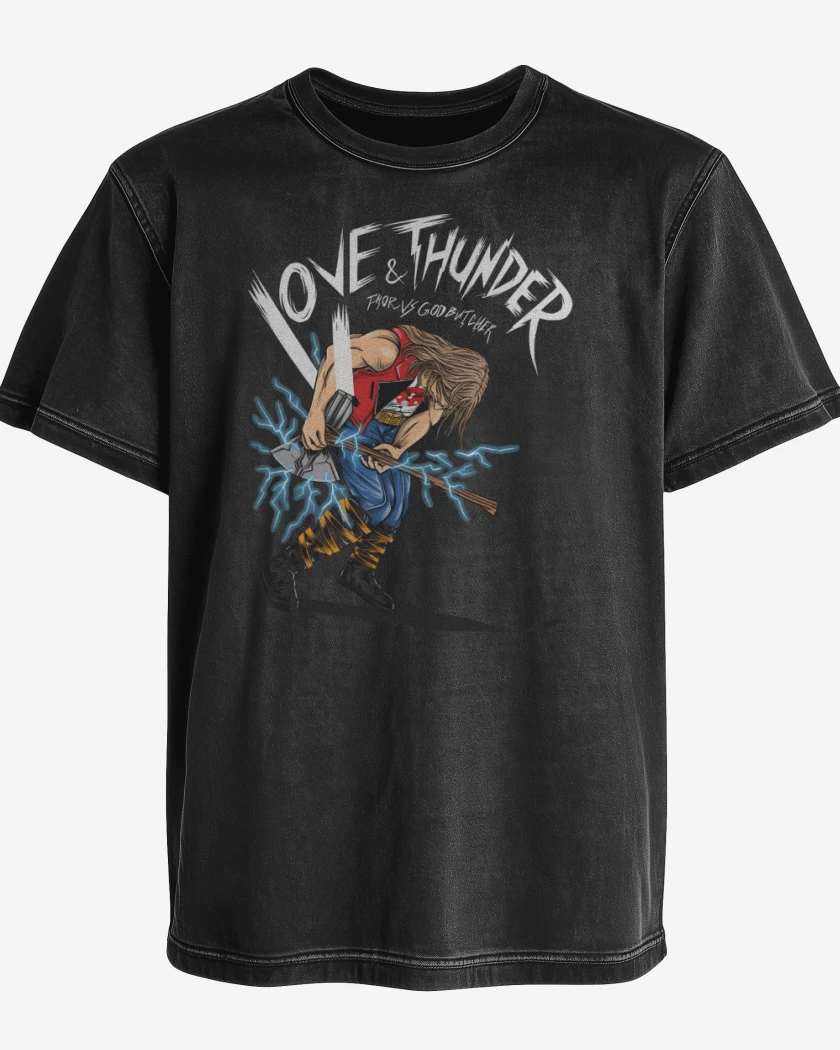 Polera desgastada Thor vs God Butcher