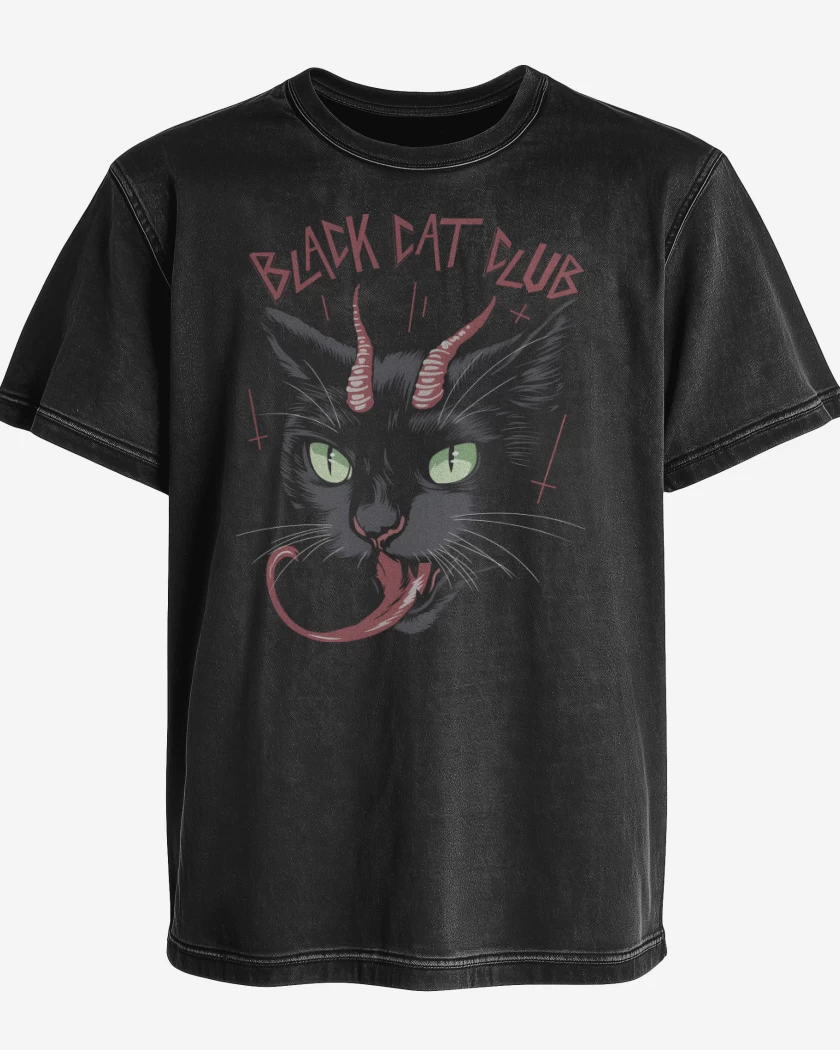 Polera desgastada Black Cat Club