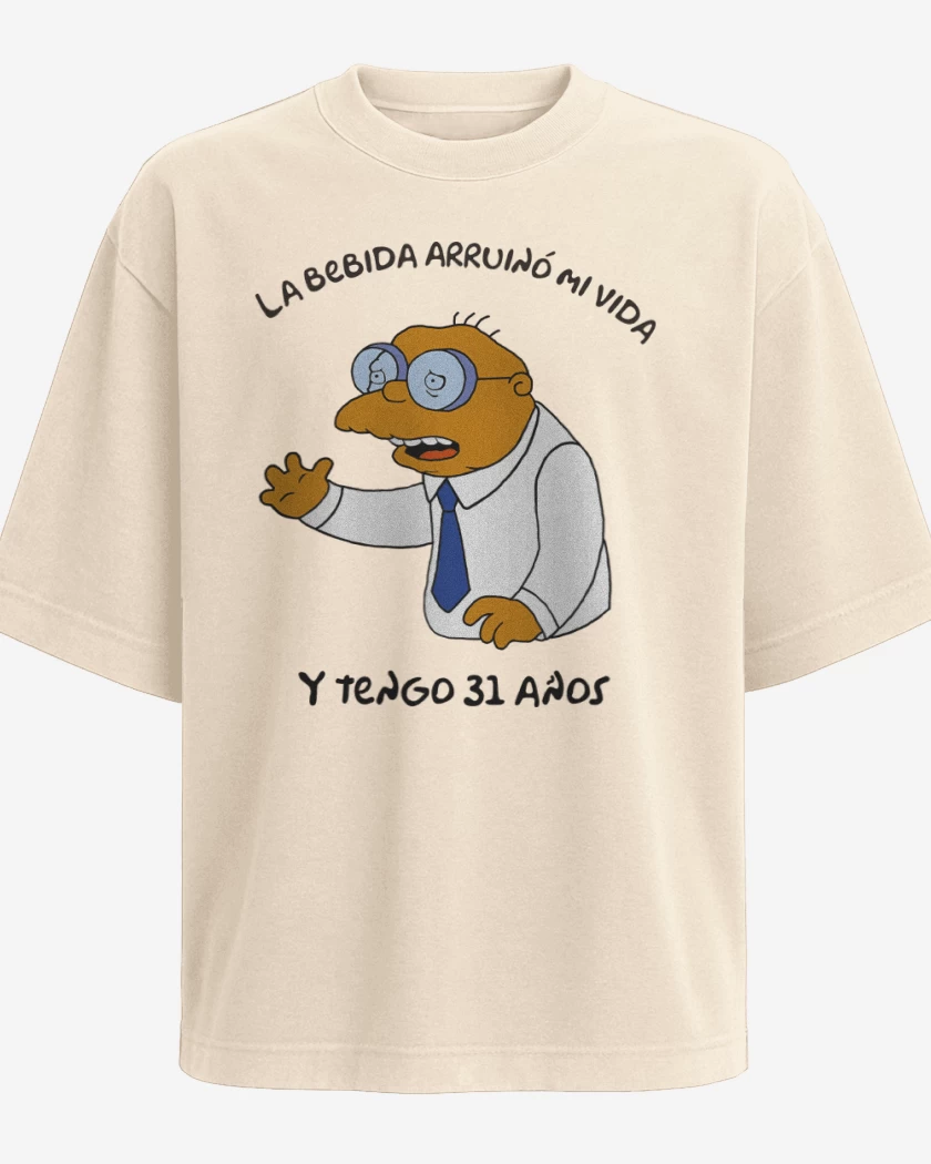 Polera Oversize La Bebida Arruinó mi Vida