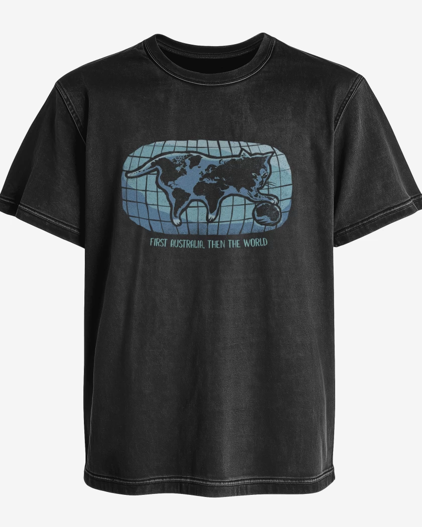 Polera desgastada First Australia, then the World