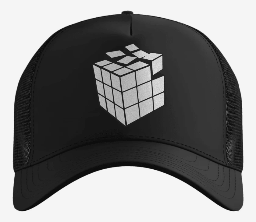 Gorro Rubik blanco y negro