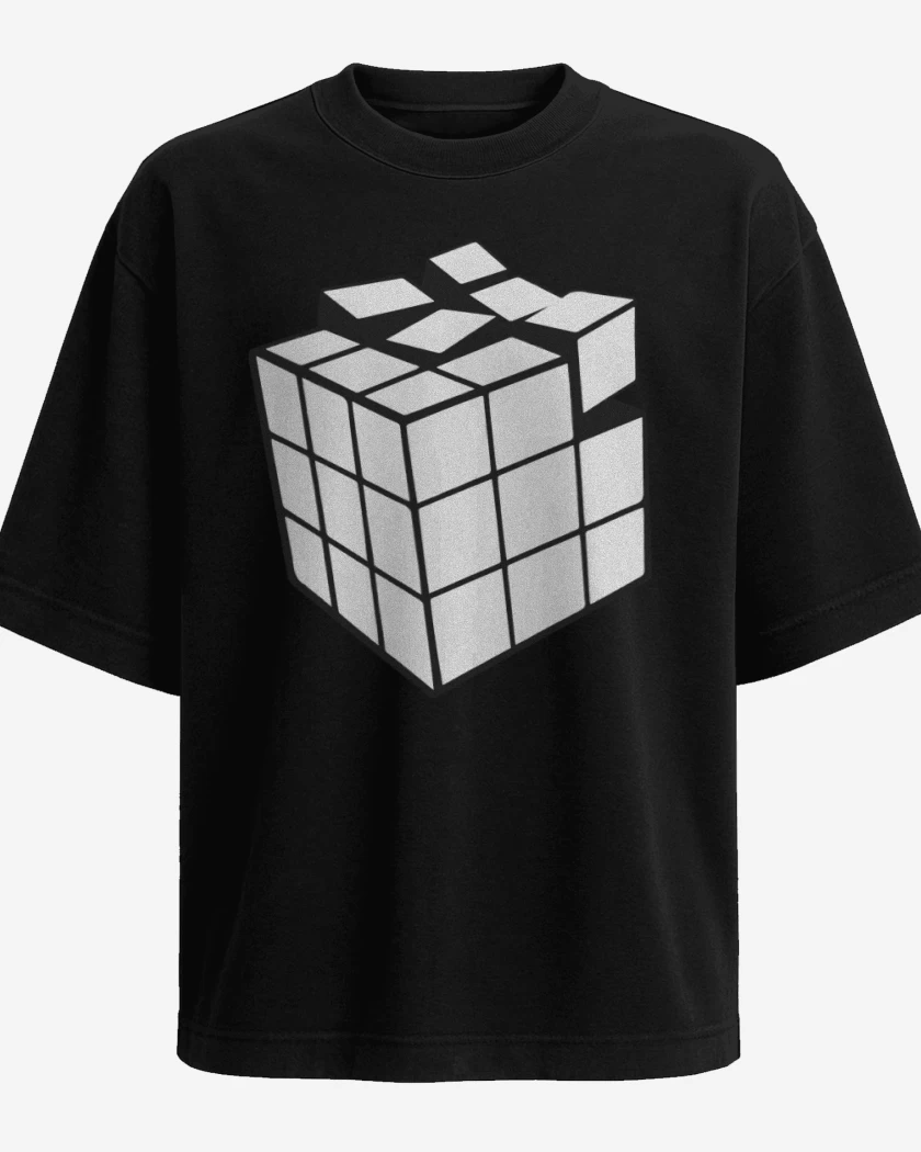 Polera Oversize Negro de Rubik blanco y negro