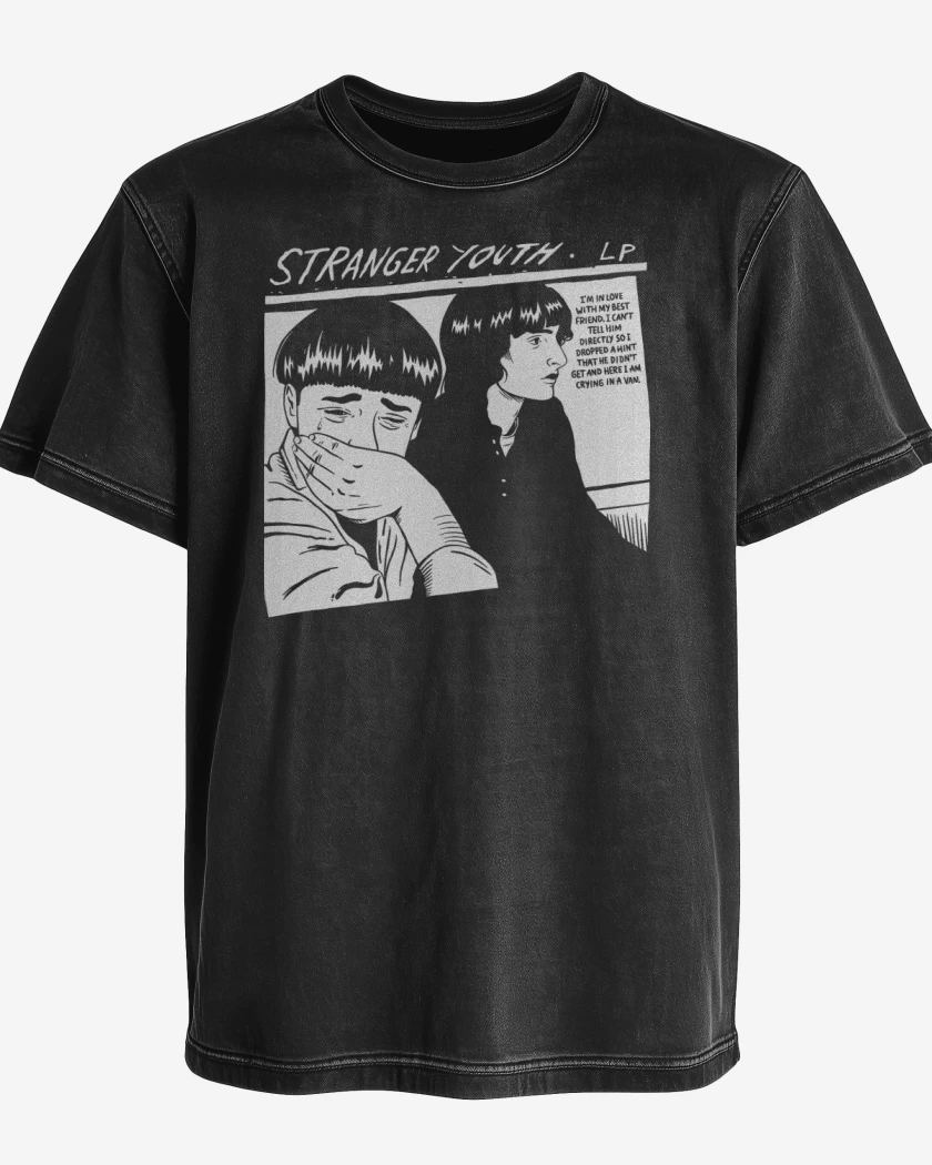Polera desgastada Stranger Youth