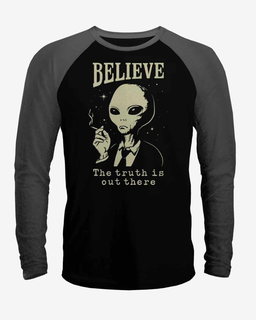 Polera Raglan Believe The Truth