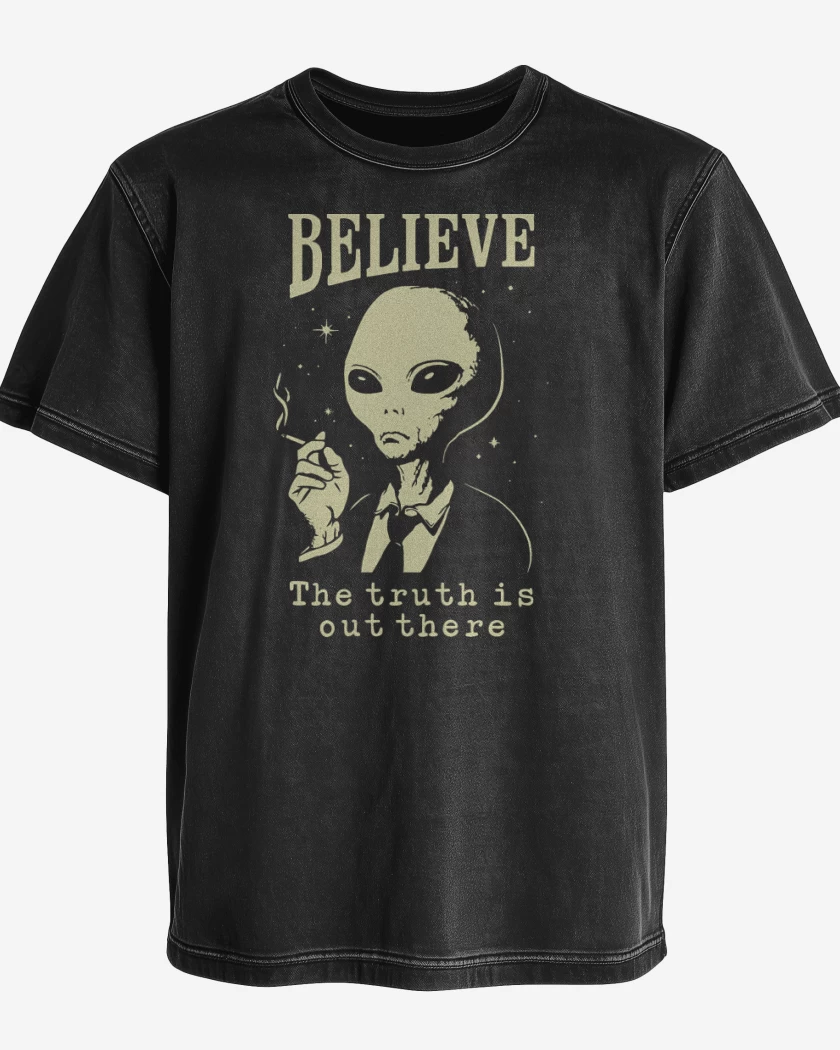 Polera desgastada Believe The Truth