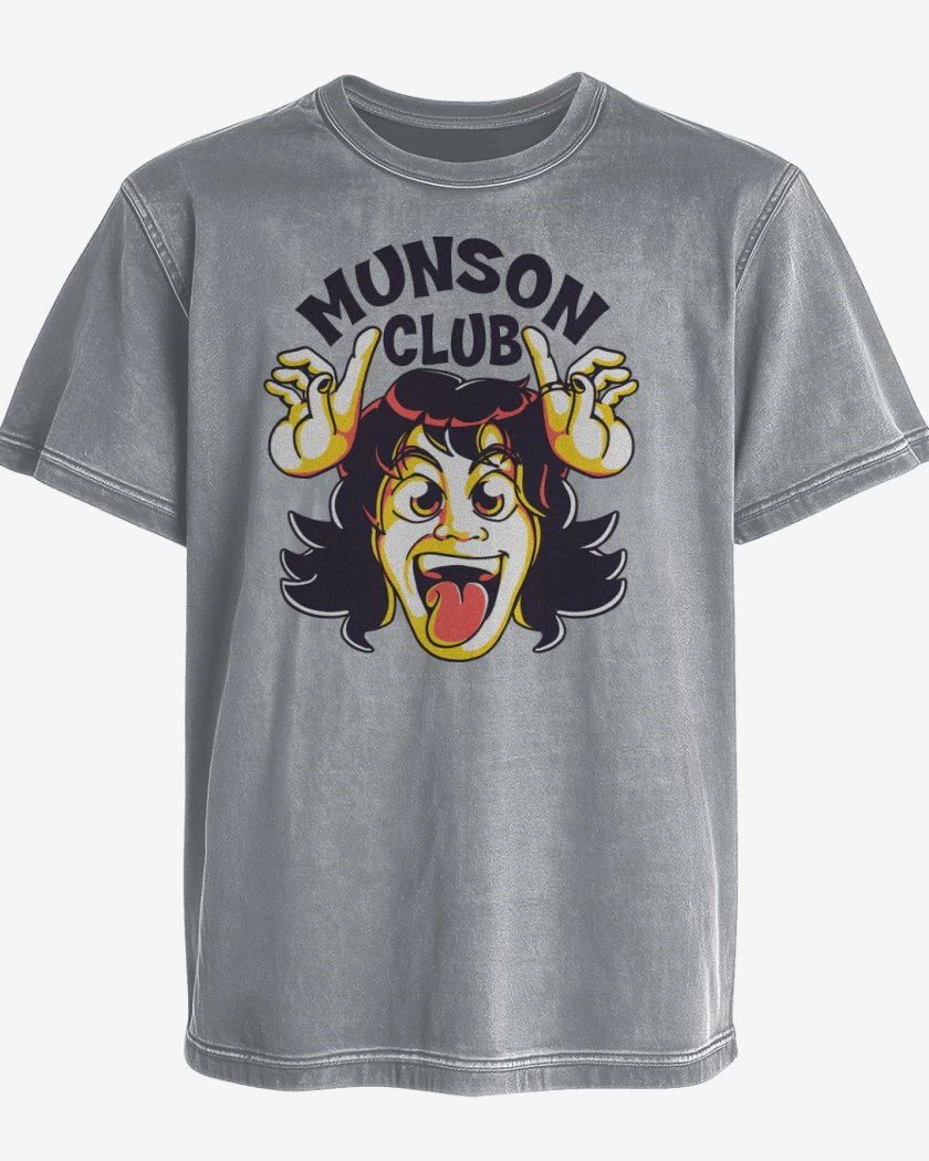 Polera desgastada Hell Munson Club
