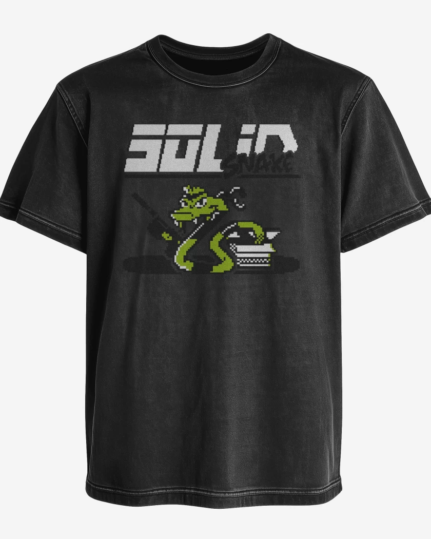 Polera desgastada Solid Snake