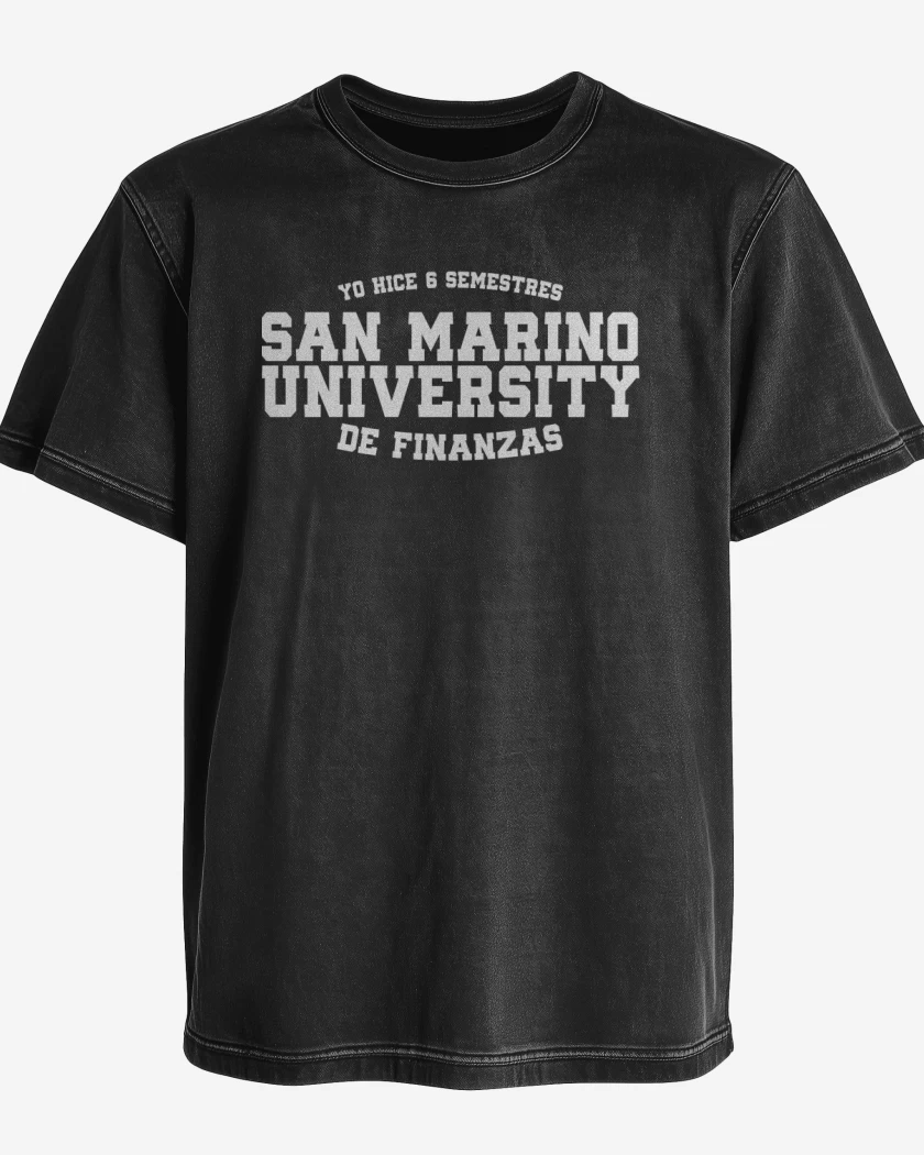 Polera desgastada San marino university