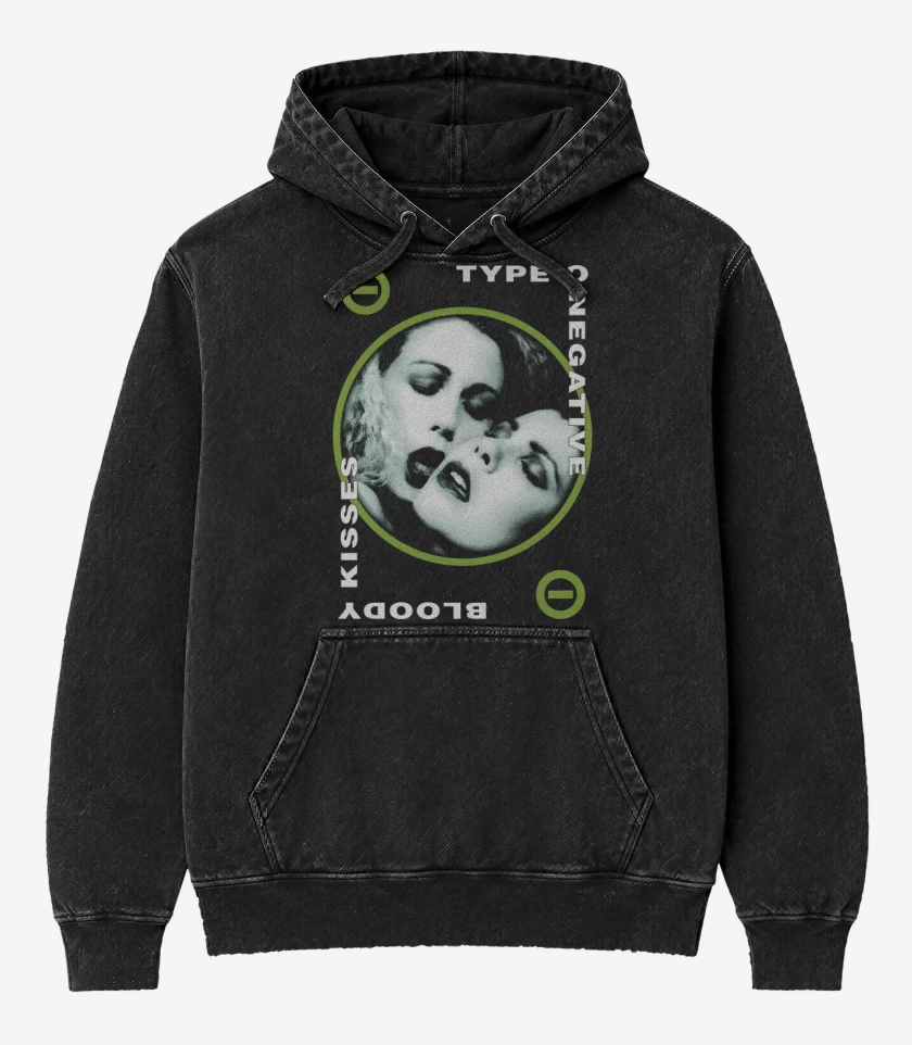 Poleron Canguro Acid Wash Negro de Bloody Kisses II