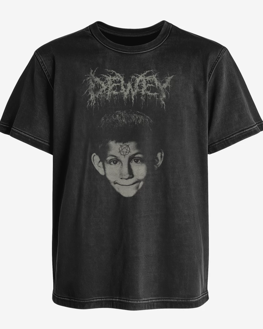 Polera desgastada Evil Dewey
