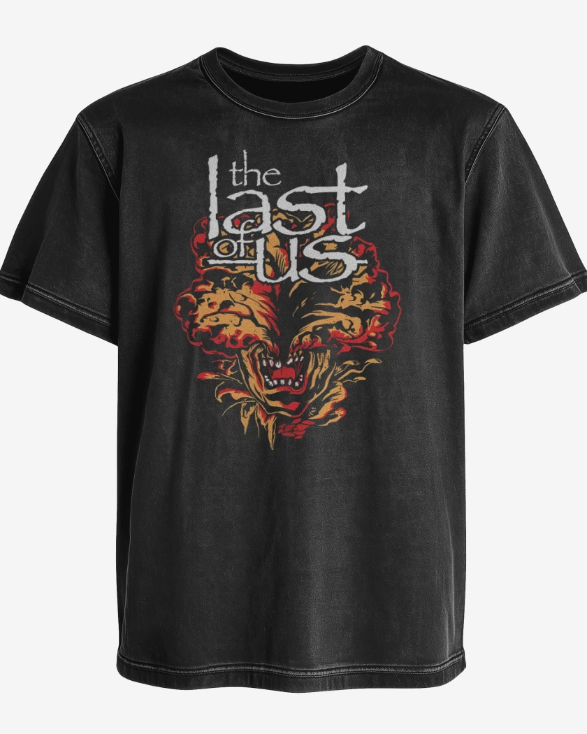 Polera desgastada Clicker of God