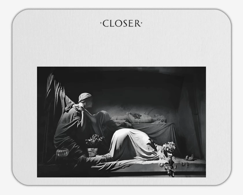 Mousepad Closer BW
