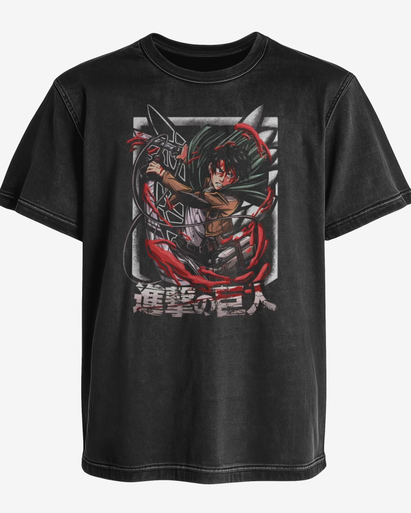 Polera desgastada Asesino de Titanes