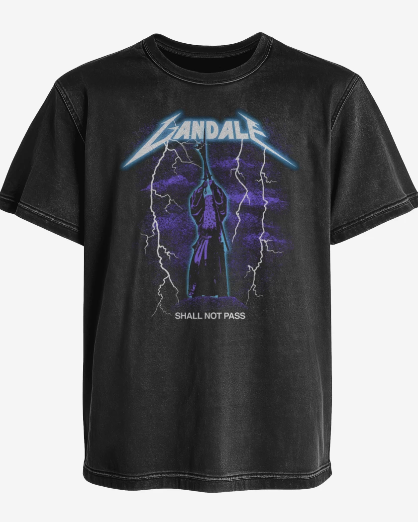 Polera desgastada Negro de GandalfllicA