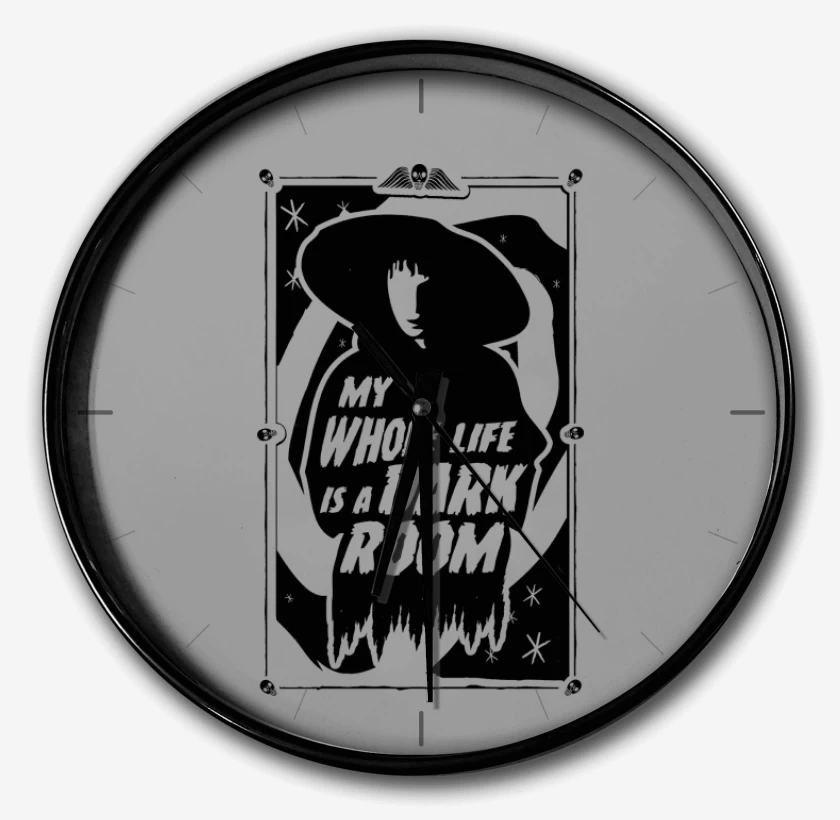 Reloj Dark Room 