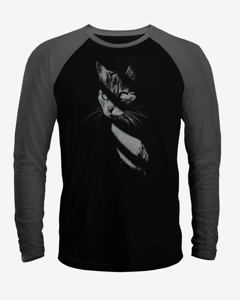 Polera Raglan Gatito en las Sombras