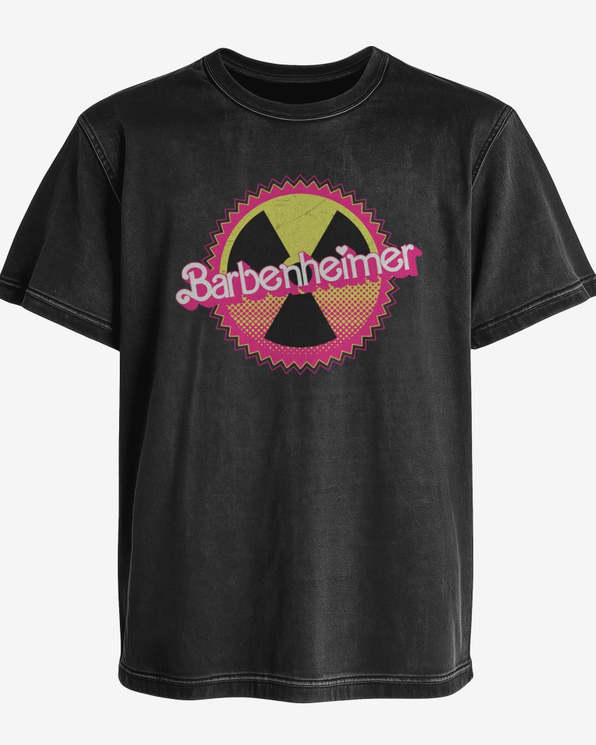 Polera desgastada Barbie Nuclear