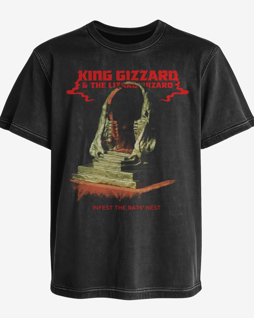 Polera desgastada Infest The Rats Nest