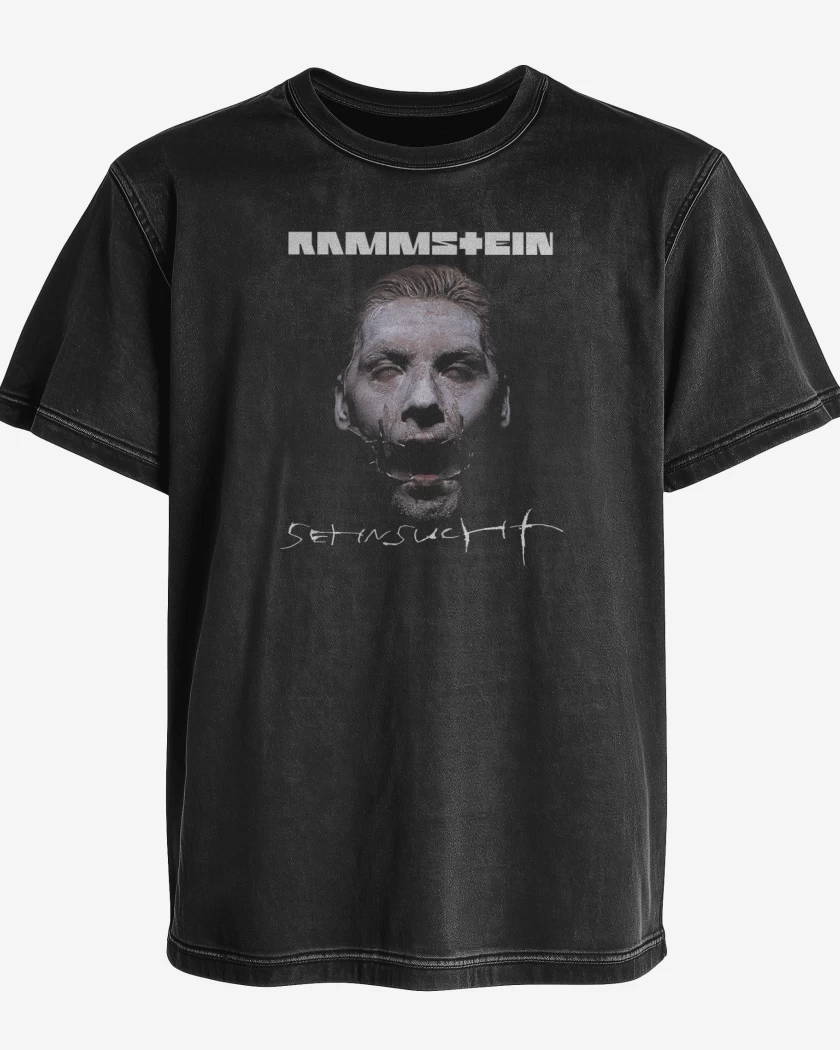 Polera desgastada Sensucht