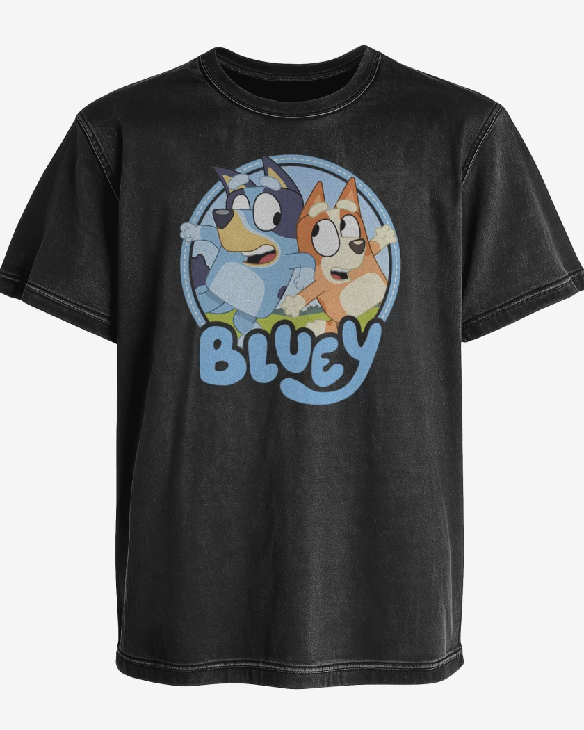 Polera desgastada Negro de Bluey y bingo