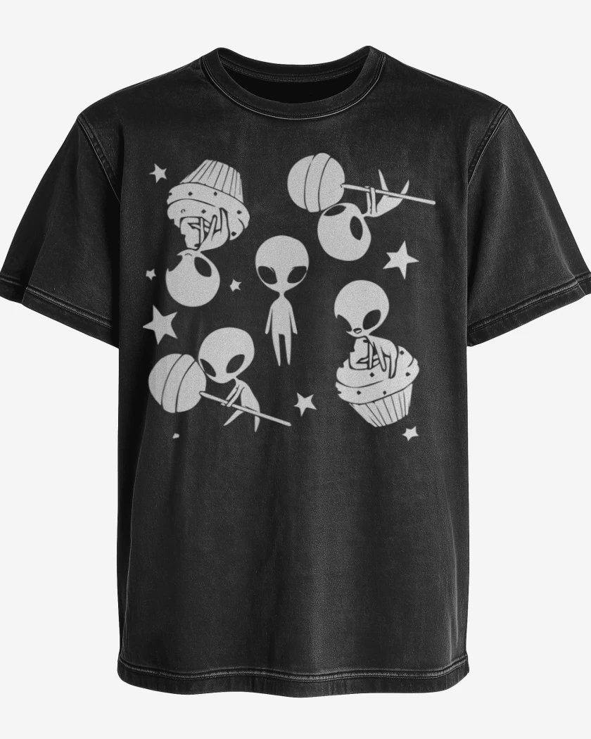 Polera desgastada Negro de Marcianitos
